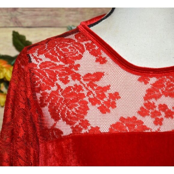 C.O.C. Red Velvet Midi Sheath Dress Plus Size 3X Floral Lace Short Bell Sleeve - Picture 3 of 11